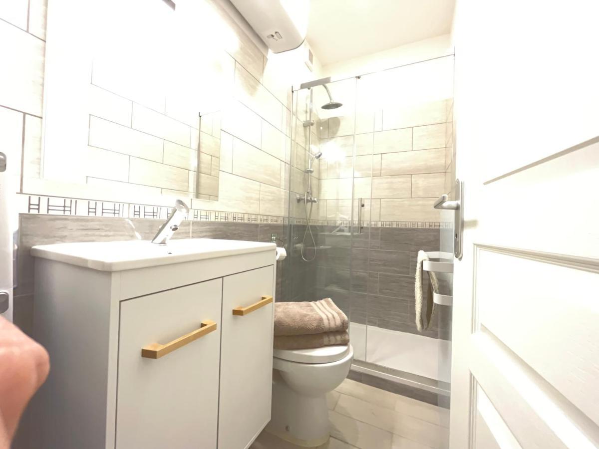 Le Montgy - Studio Tout Confort A Royat National N1 Ngoại thất bức ảnh